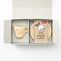 Fineday Single Gift ファインデイ　シングル　ギフト（マットベージュ）のギフトボックス開封イメージ